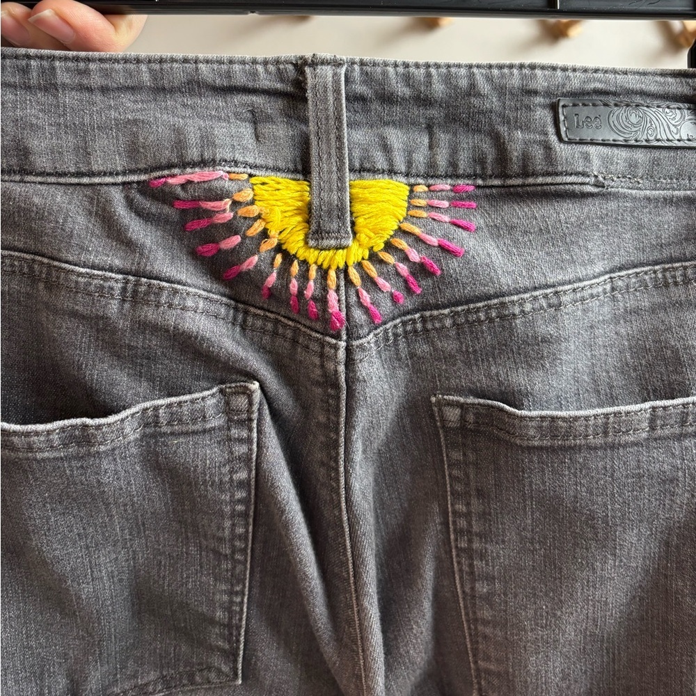 Lee Original Grey Jeans with Custom Embroidery - Picture 3 of 4